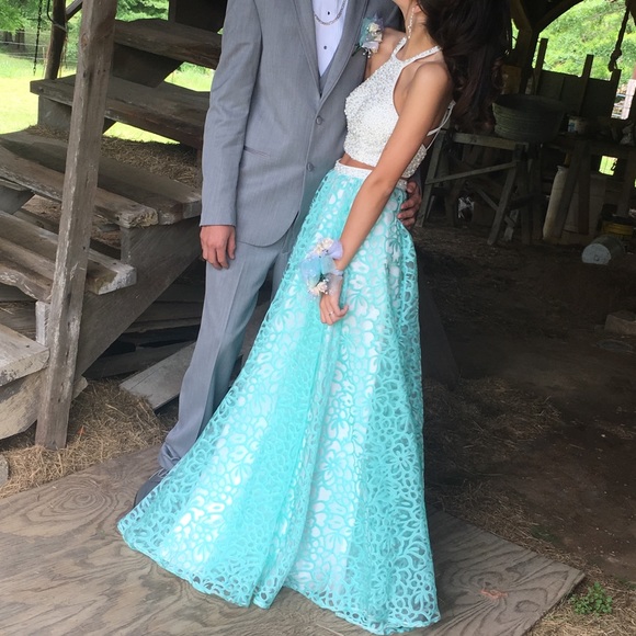 size 0 prom dress - Picture 2 of 2